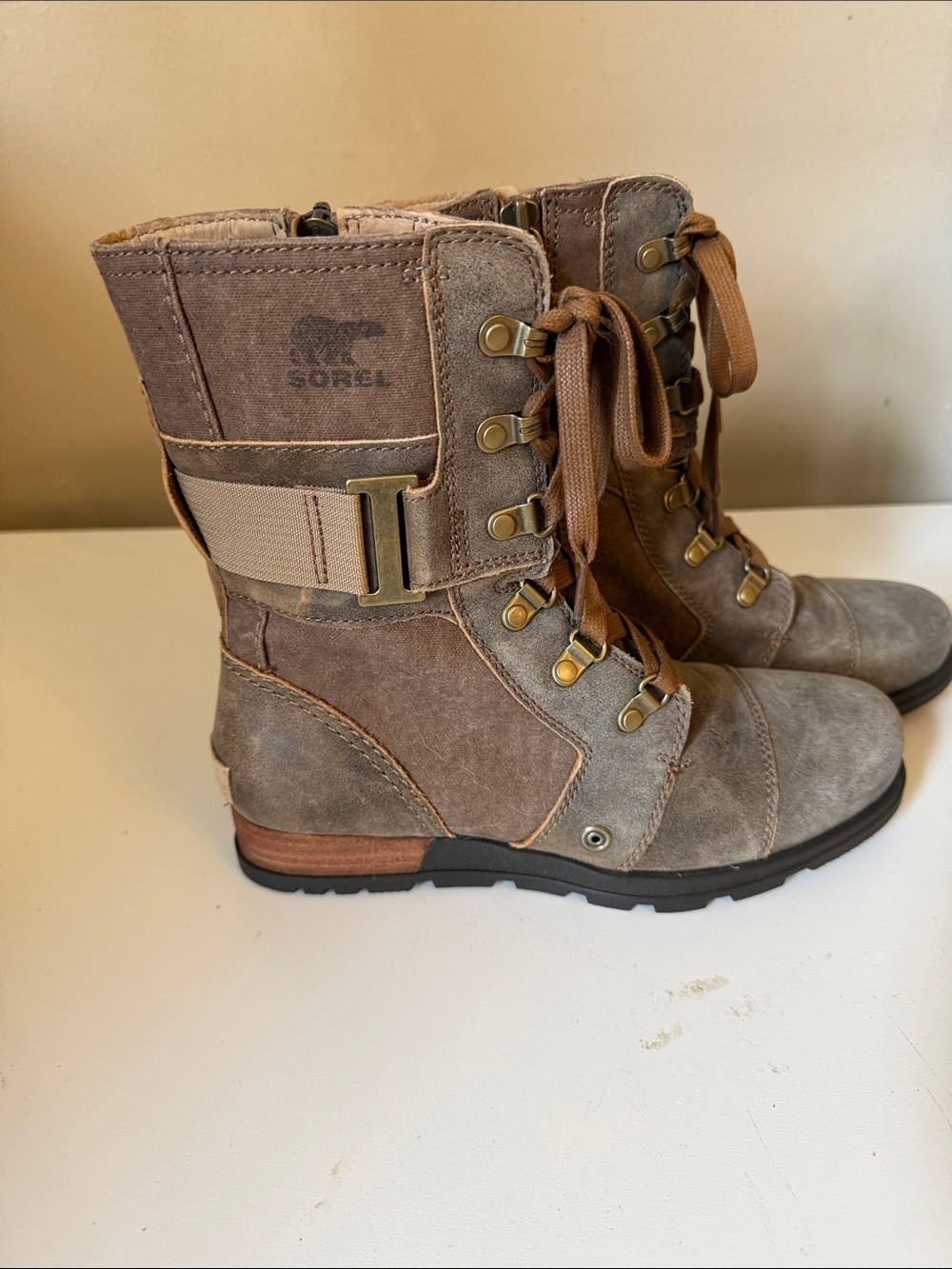 Sorel Taupe/Brown Suede Kids Lace-Up Buckle Boots